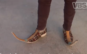 VIDEO: Pointy Shoes
